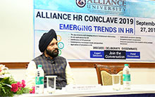 Mr. Harjeet Khanduja, Vice President-HR Reliance Jio at the Conclave 1