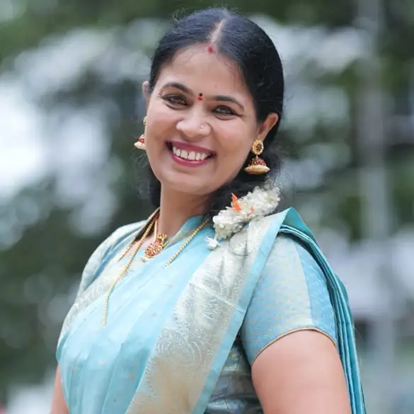 Guru Smt. Pallavi Raghavendra