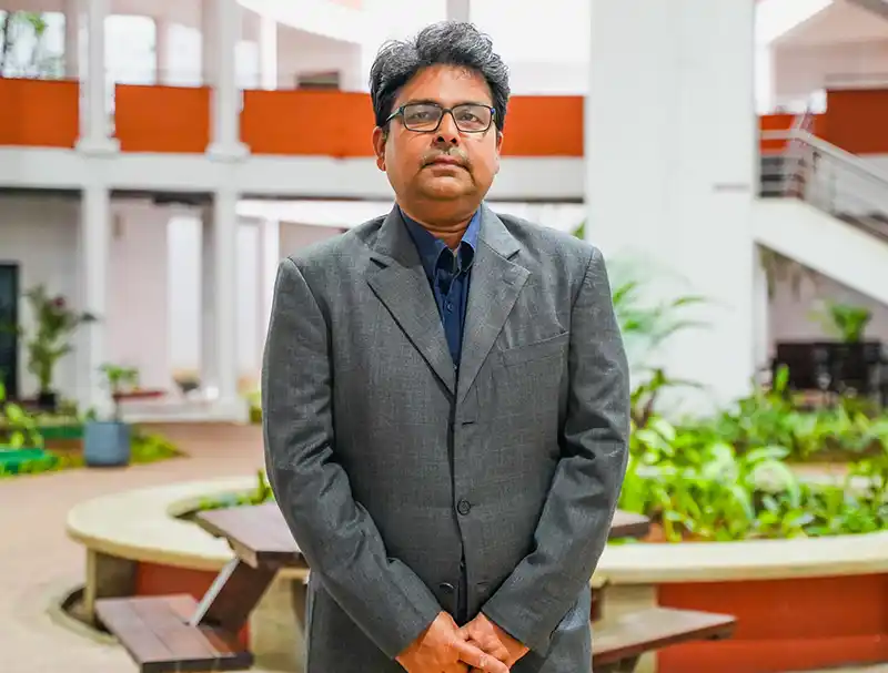 Mr. Vineet Singh