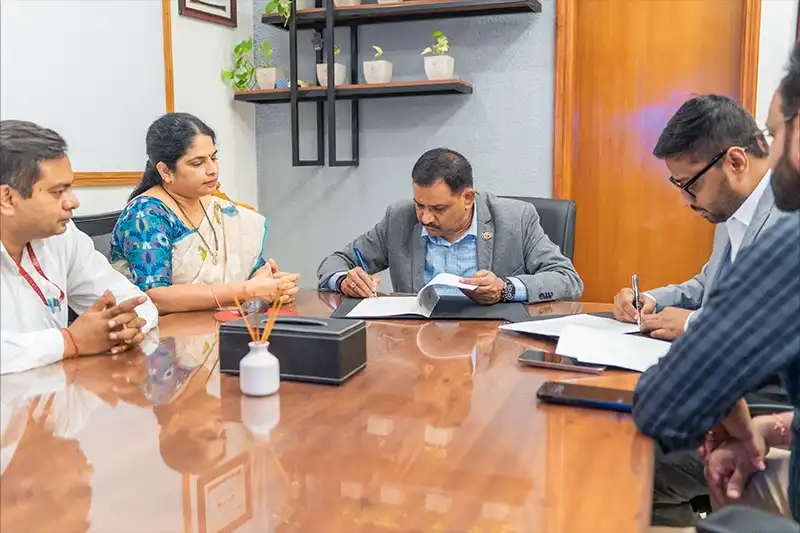 Alliance University Signs MoU with MH Cockpit to Strengthen Aviation Education