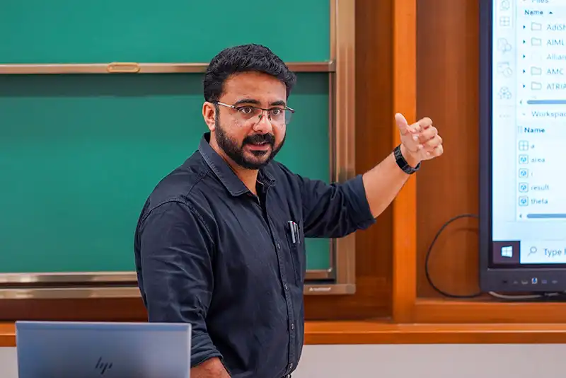 Alliance University Conducts Faculty Development Programme on MATLAB for Mathematics Faculty 5