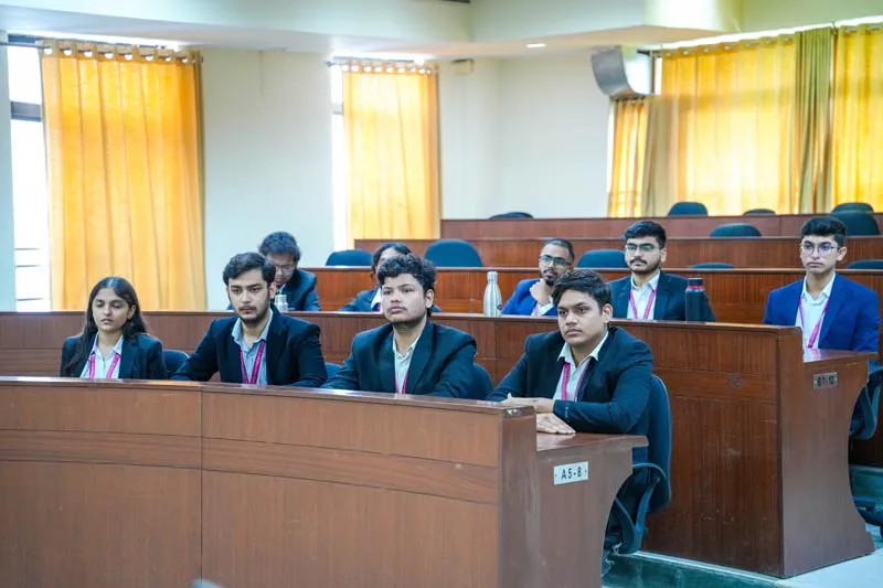 Alliance University Strengthens Placement Readiness through Mock GD and Interview Sessions - 2