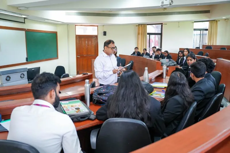 Alliance University Strengthens Placement Readiness through Mock GD and Interview Sessions - 9