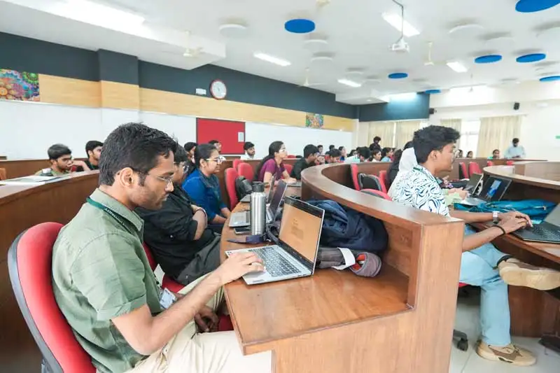 Cloud Quest – Crafting Cloud-Native Web Applications  - 3