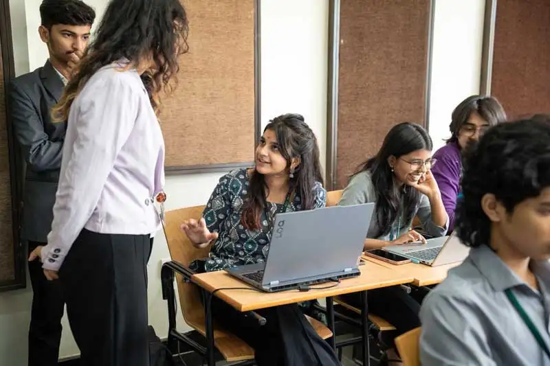 Dell Tech-Titan Challenge Encourages Real-Time Thinking and Collaboration - 12