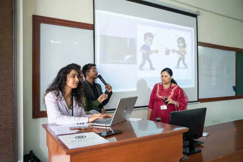 Dell Tech-Titan Challenge Encourages Real-Time Thinking and Collaboration - 23