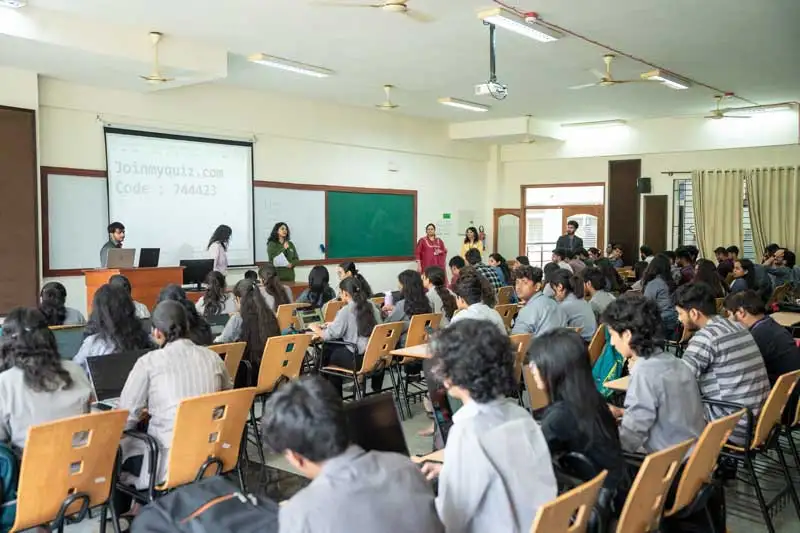 Dell Tech-Titan Challenge Encourages Real-Time Thinking and Collaboration - 9