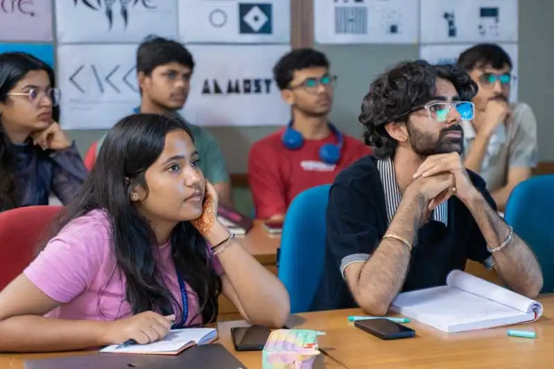 Designing Beyond the Screen A Masterclass on Relevance in the Age of AI - 4