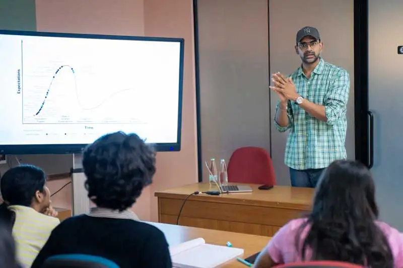 Designing Beyond the Screen A Masterclass on Relevance in the Age of AI - 5