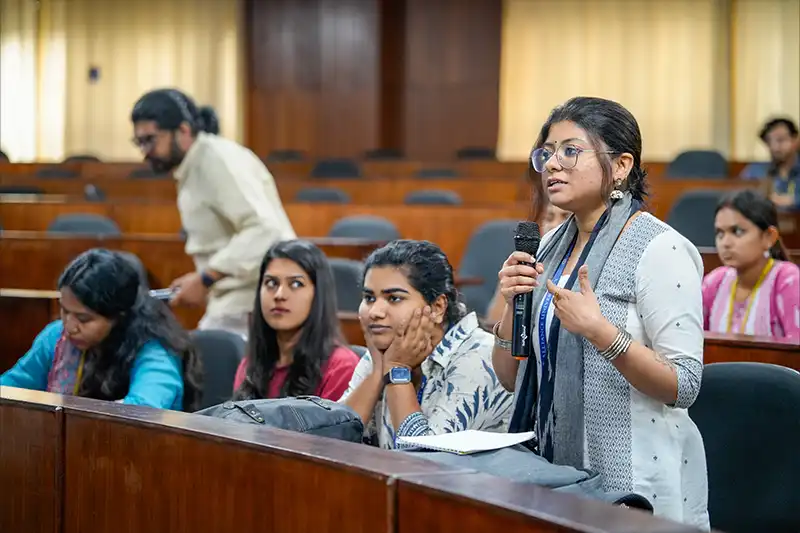 New Media, New Society by Dr. Glenn Muschert, Professor at Khalifa University, UAE - 3