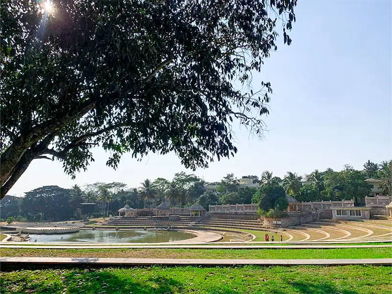 Happiness Club Organises Educational Visit to the Art of Living Centre  - 4