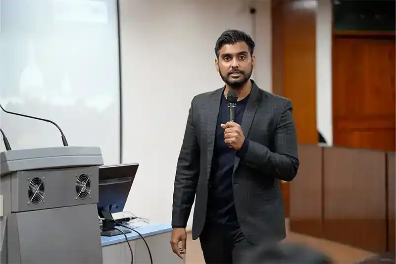 Mehfil-e-Corporate Series: Career Readiness Beyond the Classroom with Mr. Vishal Chinchure 10