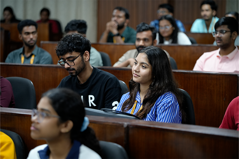 Mehfil-e-Corporate Series: Career Readiness Beyond the Classroom with Mr. Vishal Chinchure 8
