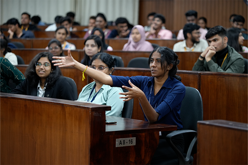 Mehfil-e-Corporate Series: Career Readiness Beyond the Classroom with Mr. Vishal Chinchure 9