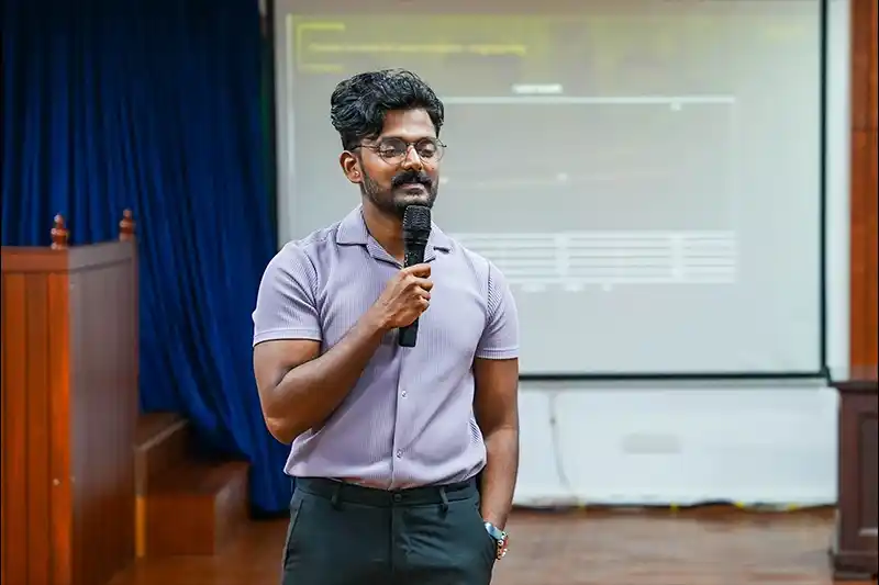 Mehfil-e-Corporate: Storytelling and Career Insights 9