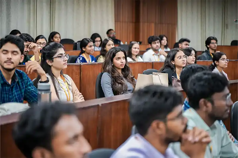 Mehfil-e-Corporate: The Psychology of Persuasion 9