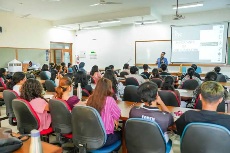 Workshop on LaTeX Beamer Highlights Clarity in Academic Communication - 10