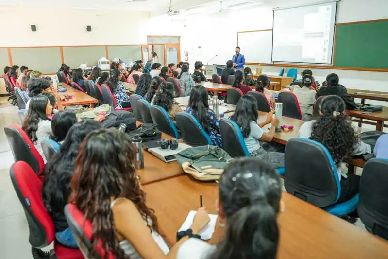 Workshop on LaTeX Beamer Highlights Clarity in Academic Communication - 3