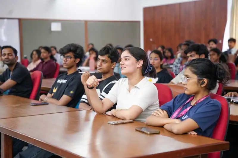 Workshop on LaTeX Beamer Highlights Clarity in Academic Communication - 6