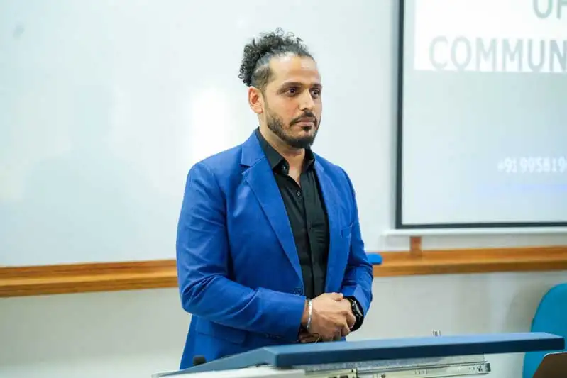 Workshop on LaTeX Beamer Highlights Clarity in Academic Communication - 9